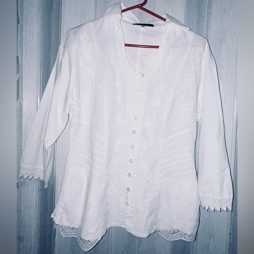Glocam, 100% White Cotton Collared top